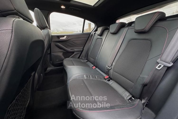 Ford Focus 2.0l TDCI 150ch ST LINE BVA8 Toit Ouvrant Vision Tête Haute Carplay 1ère main Suivi ... - <small></small> 21.490 € <small>TTC</small> - #12