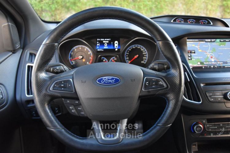 Ford Focus 2.3 SCTi EcoBoost - 350 S&S III 2011 BERLINE RS PHASE 2 - <small></small> 31.990 € <small>TTC</small> - #12