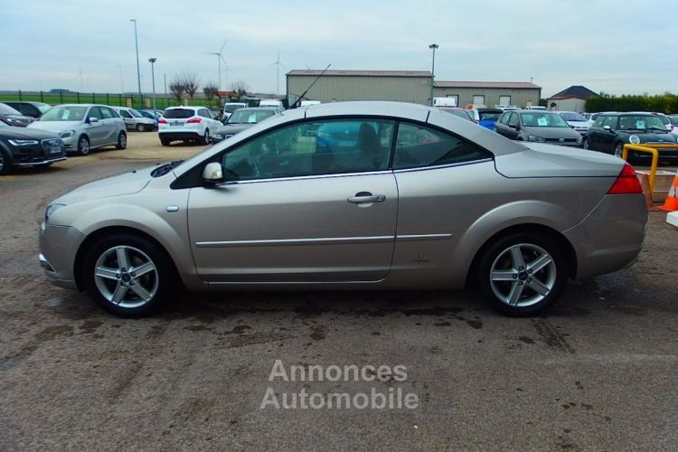 Ford Focus CC 1.6 100CH TREND - <small></small> 3.990 € <small>TTC</small> - #4