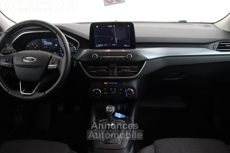 Ford Focus CLIPPER 1.5TDCi ECOBLUE ACTIVE BUSINESS - LED NAVI DAB ALU 17" - <small></small> 15.995 € <small>TTC</small> - #16