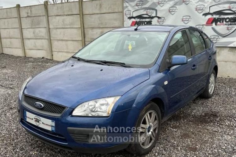 Ford Focus GHIA TDCI - <small></small> 3.290 € <small>TTC</small> - #2