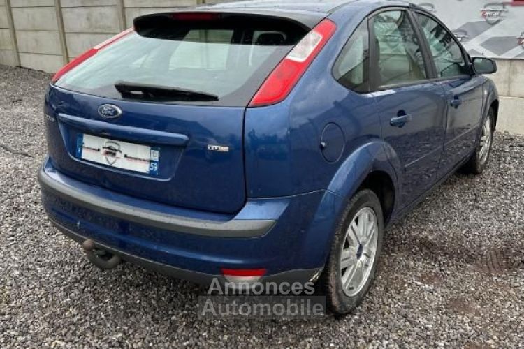 Ford Focus GHIA TDCI - <small></small> 3.290 € <small>TTC</small> - #3