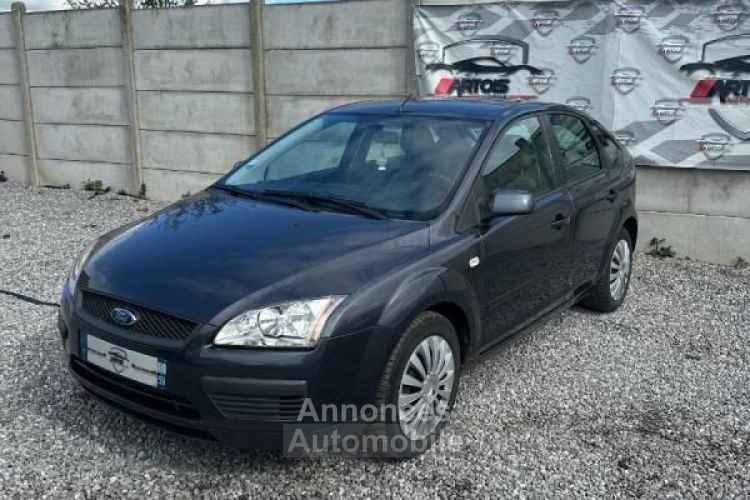 Ford Focus GHIA TDCI - <small></small> 3.490 € <small>TTC</small> - #1