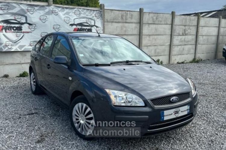 Ford Focus GHIA TDCI - <small></small> 3.490 € <small>TTC</small> - #2