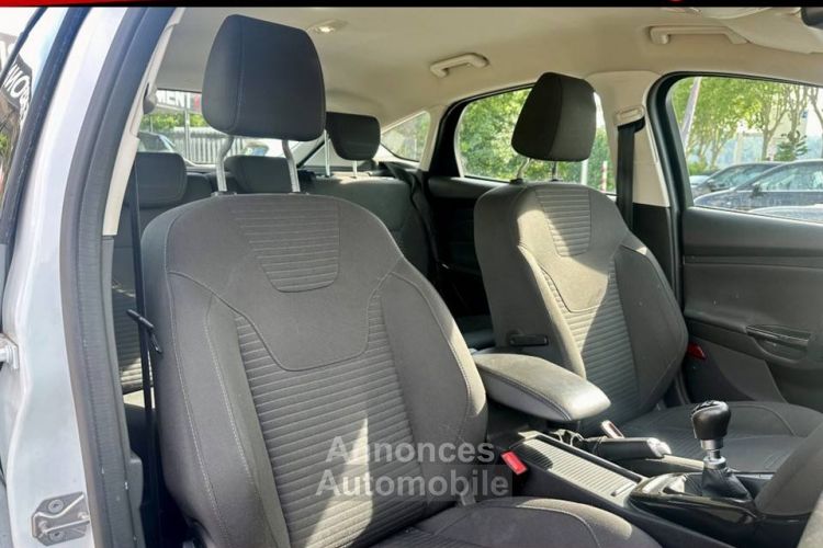 Ford Focus III (2) 1.5 TDCI TITANIUM 5 PORTES - <small></small> 11.990 € <small>TTC</small> - #12