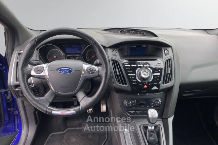 Ford Focus III (2) 2.0 ECOBOOST 250 ST - <small></small> 17.850 € <small>TTC</small> - #9