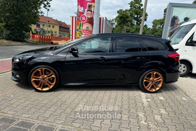 Ford Focus III (2) SW 2.0 ECOBOOST 250 ST - <small></small> 19.990 € <small>TTC</small> - #6