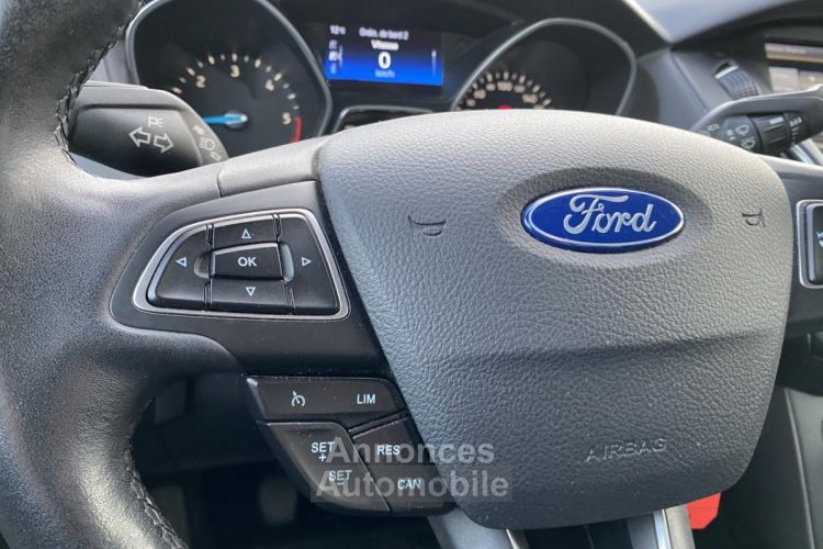 Ford Focus III (3) 1.5 TDCi 95 S&S Trend - <small></small> 10.990 € <small>TTC</small> - #18