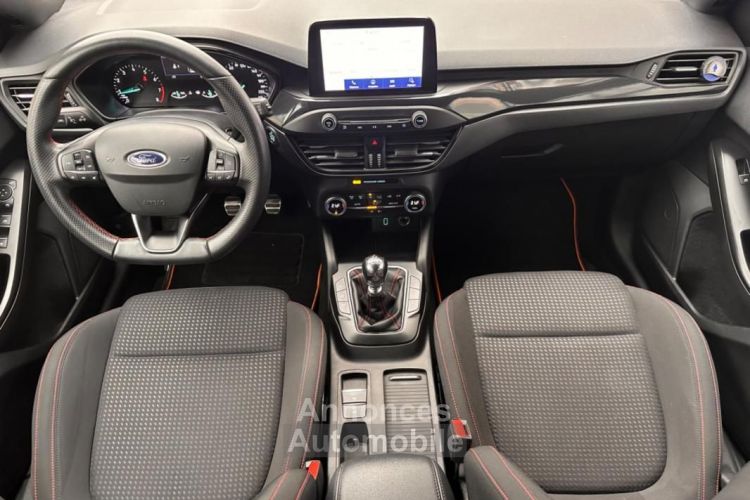 Ford Focus IV 1.0 ECOBOOST 125 ST-LINE - <small></small> 14.799 € <small>TTC</small> - #11