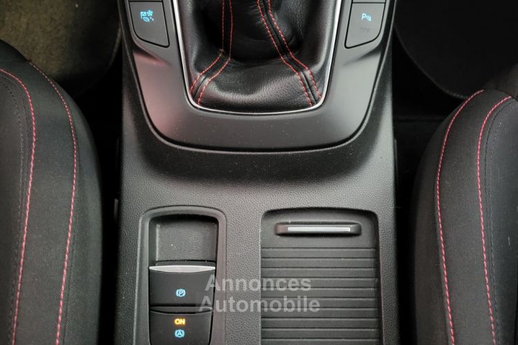 Ford Focus IV 1.0 ECOBOOST 125CH ST LINE BUSINESS + APPLE CARPLAY ET ANDROID AUTO - <small></small> 17.690 € <small>TTC</small> - #19