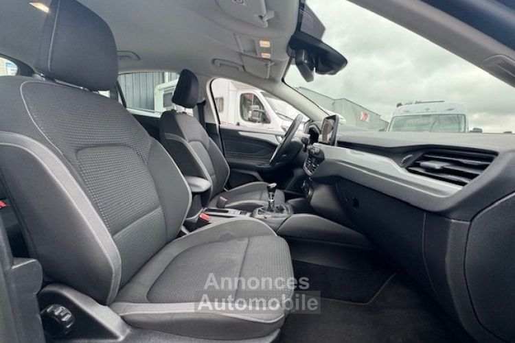 Ford Focus IV 1.0 SCTi EcoBoost 100 cv, TREND BUSINESS ,SUIVI COMPLET,GTE 12 MOIS - <small></small> 14.990 € <small>TTC</small> - #19