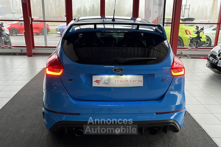 Ford Focus RS 2,3 350 4X4 GPS CAMERA SYNC RECARO PACK HIVER KEYLESS FEUX BI-XENON JANTES 19 FORGÉES EXCE - <small></small> 33.990 € <small>TTC</small> - #26