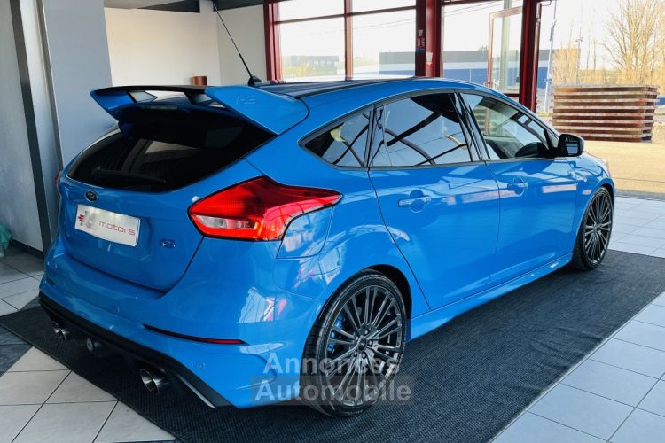 Ford Focus RS 2,3 350 AWD GPS HIFI SONY APPLE CARPLAY REGULATEUR LIMITEUR FEUX BI-XENON KEYLESS ECHAPPEME - <small></small> 33.990 € <small>TTC</small> - #2