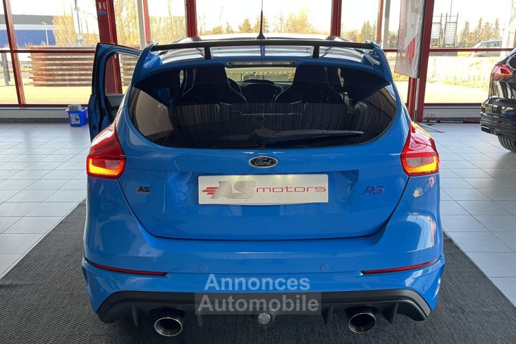 Ford Focus RS 2,3 350 AWD GPS HIFI SONY APPLE CARPLAY REGULATEUR LIMITEUR FEUX BI-XENON KEYLESS ECHAPPEME - <small></small> 33.990 € <small>TTC</small> - #26