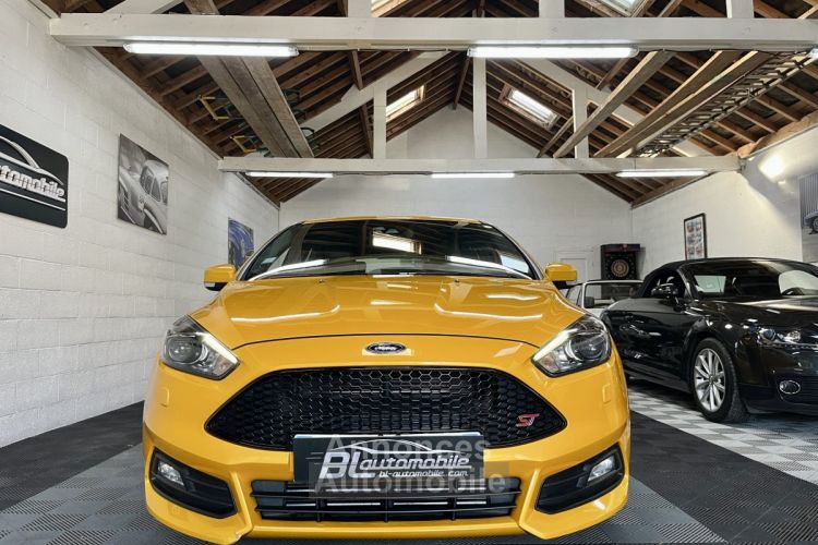 Ford Focus ST 2.0 ECOBOOST 250ch - <small></small> 19.980 € <small>TTC</small> - #25