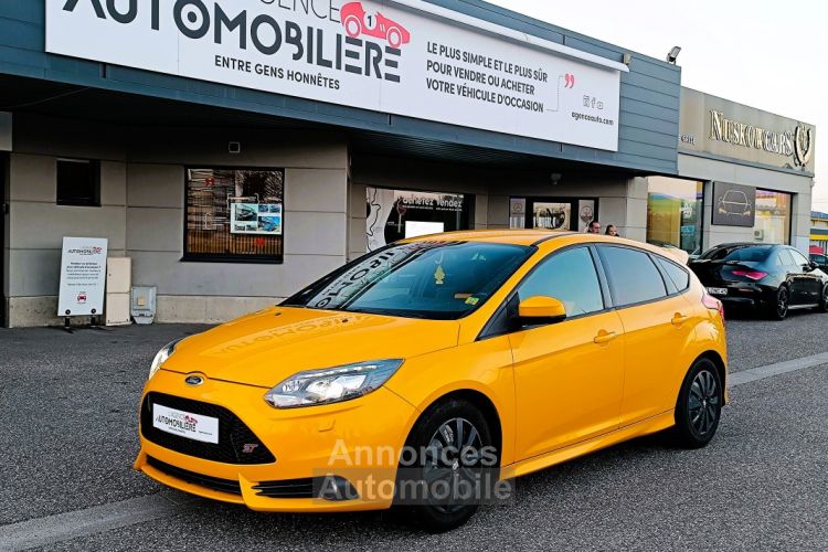 Ford Focus ST 2.0 SCTi ECOBOOST 250 CV RECARO 16V - <small></small> 15.990 € <small>TTC</small> - #1