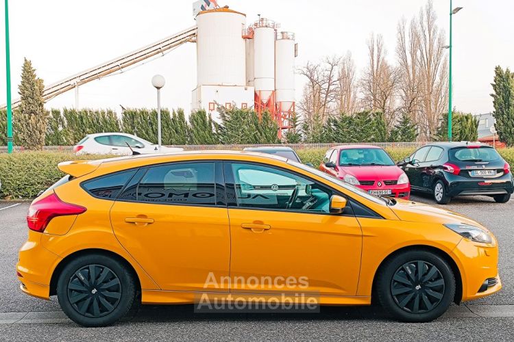 Ford Focus ST 2.0 SCTi ECOBOOST 250 CV RECARO 16V - <small></small> 15.990 € <small>TTC</small> - #6