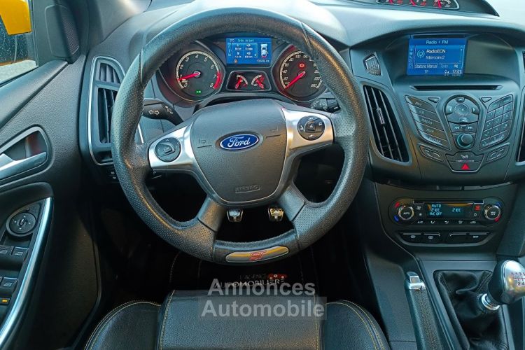 Ford Focus ST 2.0 SCTi ECOBOOST 250 CV RECARO 16V - <small></small> 15.990 € <small>TTC</small> - #12