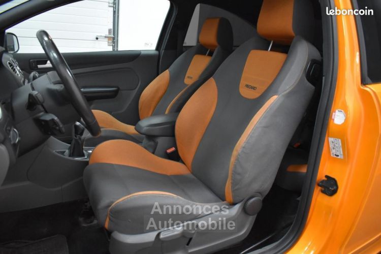 Ford Focus ST 226ch ORANGE FURY PH2 5 CYL RECARO LIGNE RC RACING SUIVI CONCESSION DISTRI NEUVE ... - <small></small> 13.490 € <small>TTC</small> - #7