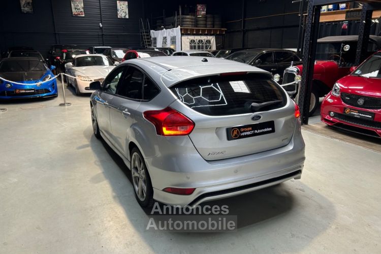 Ford Focus ST-Line 1.0 EcoBoost 125 cv SS - CARPLAY - <small></small> 11.990 € <small>TTC</small> - #4