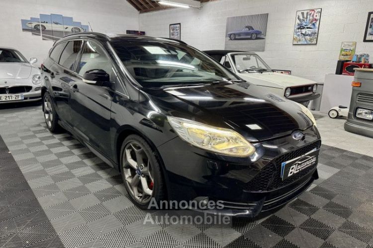 Ford Focus SW 2.0 SCTI 250CH ECOBOOST ST - <small></small> 16.990 € <small>TTC</small> - #15