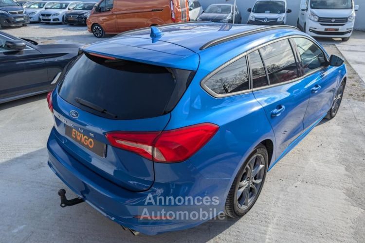 Ford Focus SW 2.0 TDCI 150 ch ST-LINE BVA CAMÉRA CARPLAY - <small></small> 17.489 € <small>TTC</small> - #4