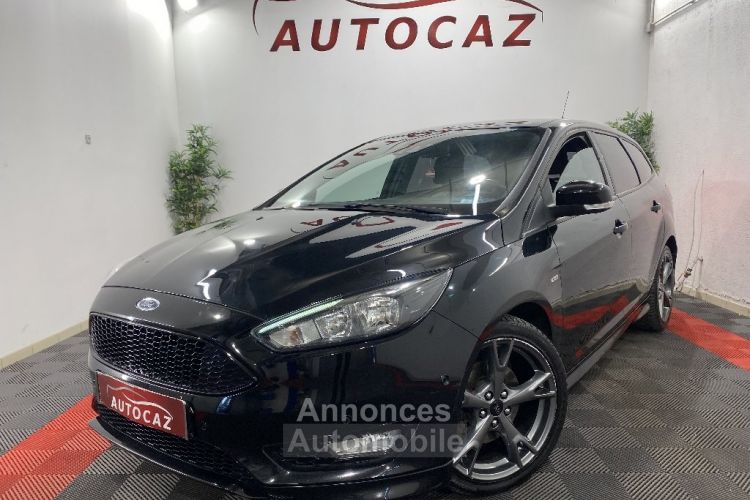 Ford Focus SW 2.0 TDCi 150 SetS ST Line  - <small></small> 11.990 € <small>TTC</small> - #1