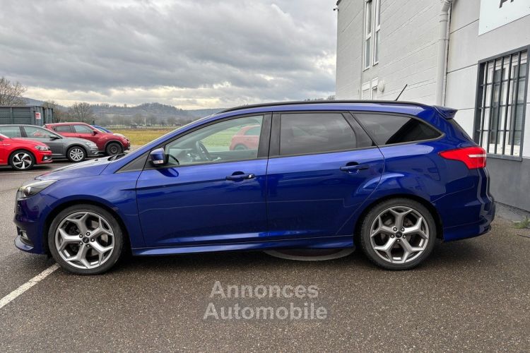 Ford Focus SW ST 2.0 ECOBOOST 250 CV / RECARO / GPS / SIEG CH / REGUL / MIRROR LINK / GTIE 12 MOIS - <small></small> 20.990 € <small>TTC</small> - #8