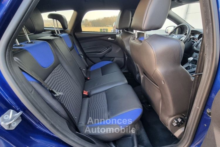 Ford Focus SW ST 2.0 ECOBOOST 250 CV / RECARO / GPS / SIEG CH / REGUL / MIRROR LINK / JA18/GTIE12M - <small></small> 19.990 € <small>TTC</small> - #14