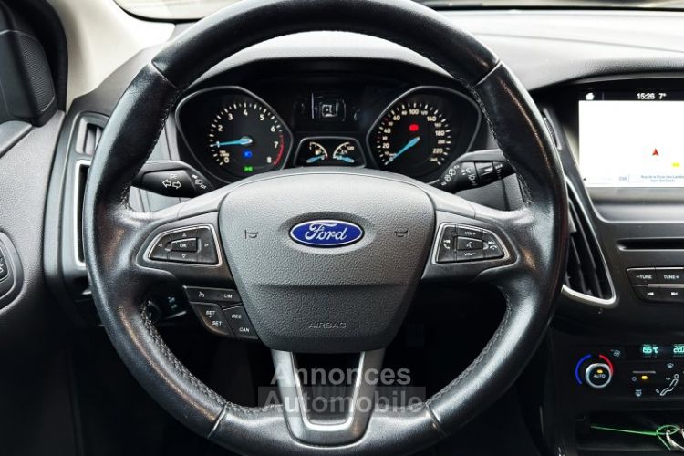 Ford Focus Titanium 2016 - <small></small> 14.990 € <small>TTC</small> - #10