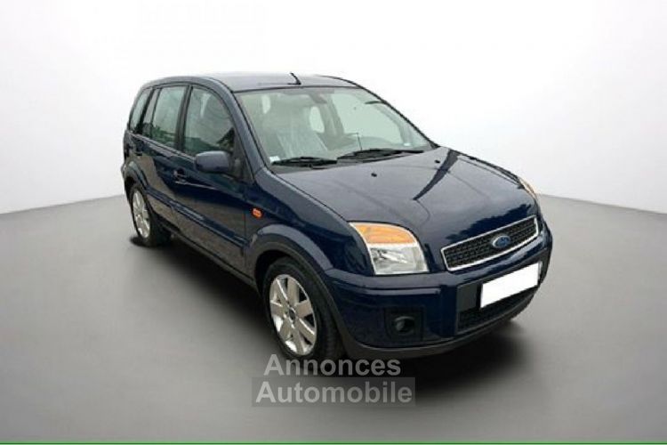 Ford Fusion 1.6 100 Plus BVA - <small></small> 4.990 € <small>TTC</small> - #2