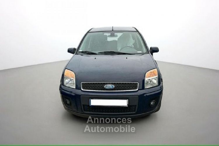 Ford Fusion 1.6 100 Plus BVA - <small></small> 4.990 € <small>TTC</small> - #10