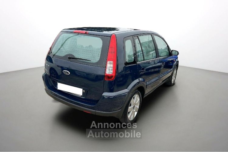 Ford Fusion 1.6 100 Plus BVA - <small></small> 4.990 € <small>TTC</small> - #5