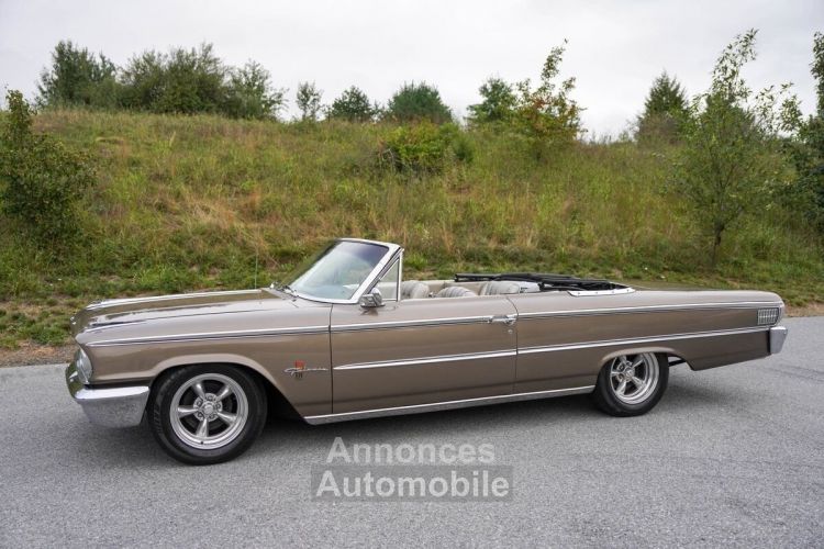 Ford Galaxie - <small></small> 41.000 € <small>TTC</small> - #2