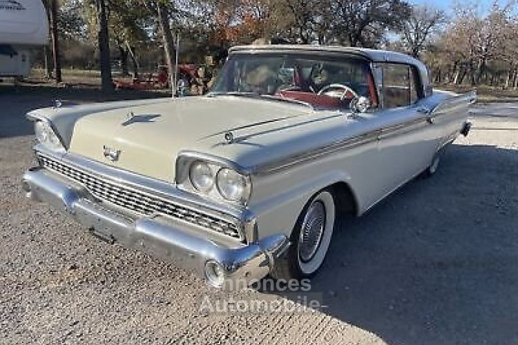 Ford Galaxie - <small></small> 36.100 € <small>TTC</small> - #3