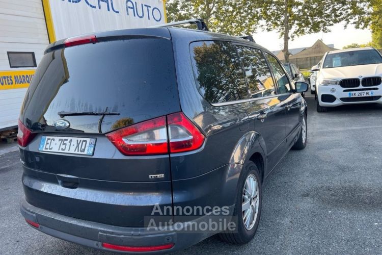 Ford Galaxy 2.0 TDCI 140CH DPF GHIA - <small></small> 6.990 € <small>TTC</small> - #4