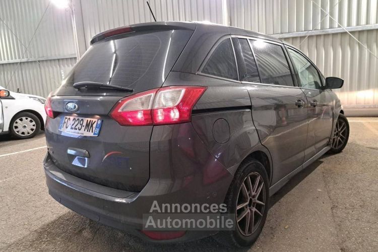 Ford Grand C-MAX 2.0 TDCi 150ch Stop&Start Trend Business - <small></small> 9.980 € <small>TTC</small> - #14