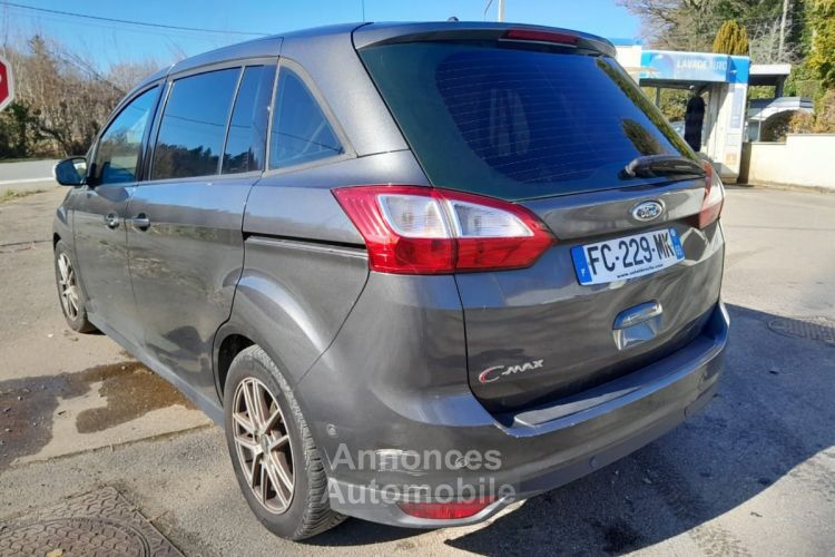 Ford Grand C-MAX 2.0 TDCi 150ch Stop&Start Trend Business - <small></small> 9.980 € <small>TTC</small> - #15