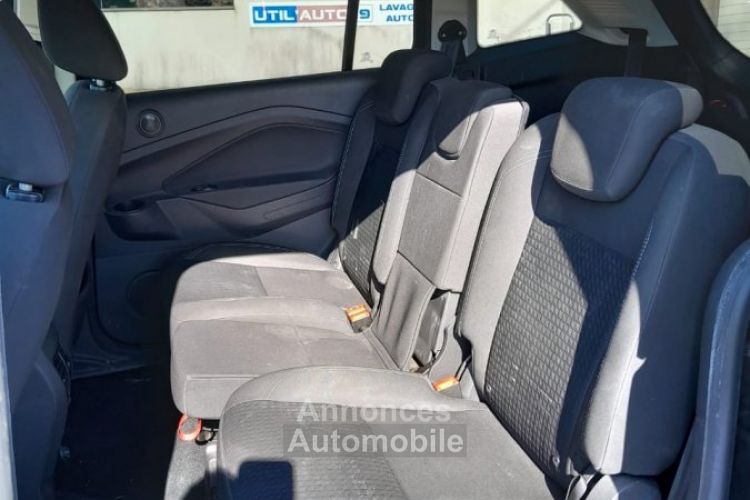 Ford Grand C-MAX 2.0 TDCi 150ch Stop&Start Trend Business - <small></small> 9.980 € <small>TTC</small> - #21