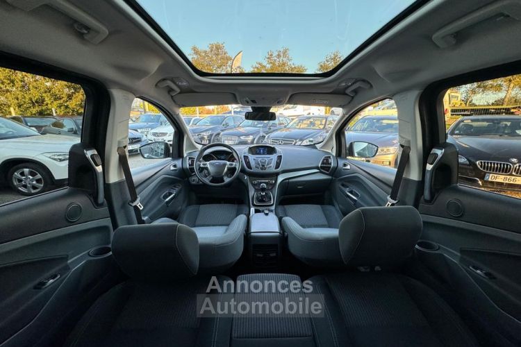 Ford Grand C-MAX c- max 1.6 tdci 115 ch titanium x fap toit panoramique 7 places attelage - <small></small> 7.490 € <small>TTC</small> - #3