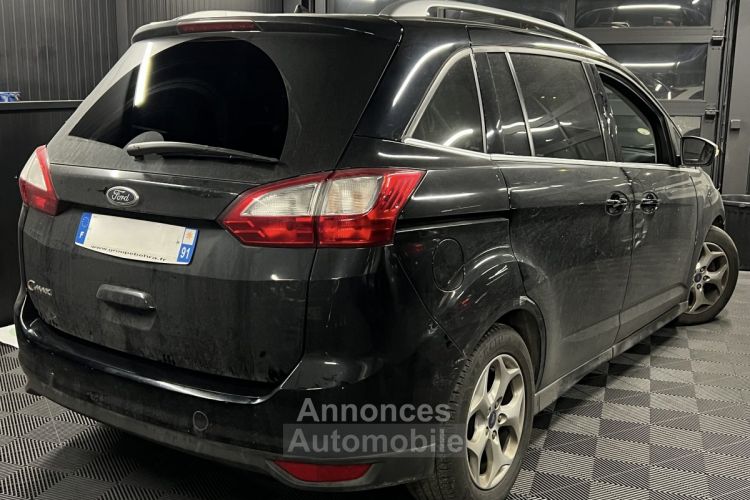 Ford Grand C-MAX II 1.6 TDCI 115 Cv 1ERE MAIN / 7 PLACES 96 900 Kms CRIT AIR 2 - GARANTIE 1 AN - <small></small> 9.970 € <small>TTC</small> - #2