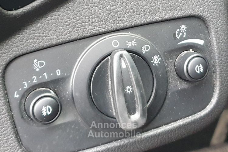 Ford Grand C-MAX II PHASE 2 2.0 TDCI 150 TITANIUM POWERSHIFT .7 PLS .BVA - <small></small> 14.990 € <small>TTC</small> - #17