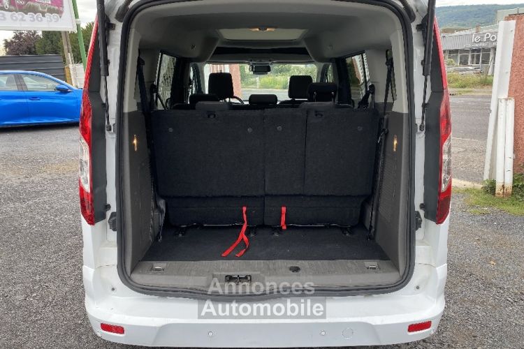 Ford Grand Tourneo Connect 1.5 L EcoBlue 120 SetS Titanium - <small></small> 23.990 € <small>TTC</small> - #3