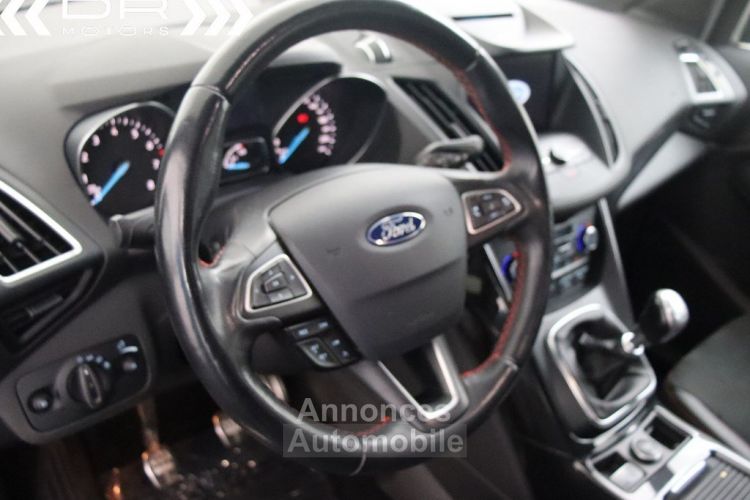 Ford Kuga 1.5 ECOBOOST ST LINE - <small></small> 18.495 € <small>TTC</small> - #28