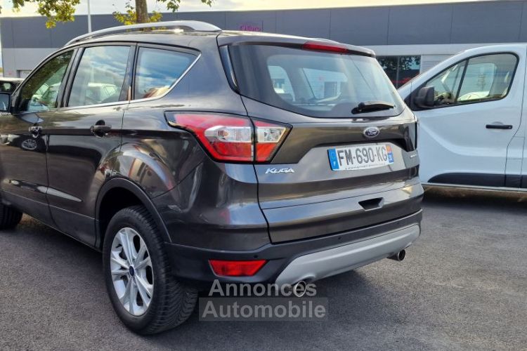 Ford Kuga 1.5 Flexifuel-E85 150 SetS 4x2 Titanium - <small></small> 17.890 € <small>TTC</small> - #4