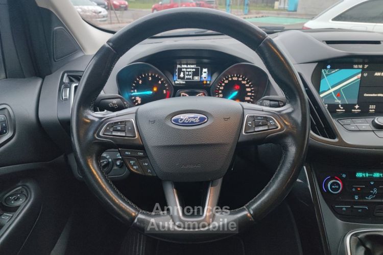 Ford Kuga 1.5 TDCi 120ch Stop&Start Titanium 4x2 - <small></small> 9.990 € <small>TTC</small> - #17