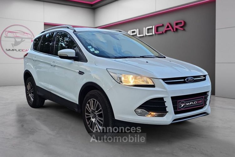 Ford Kuga 2.0 TDCi 115 ch 4x2 Titanium - <small></small> 8.490 € <small>TTC</small> - #1