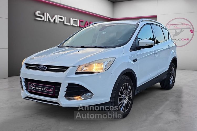 Ford Kuga 2.0 TDCi 115 ch 4x2 Titanium - <small></small> 8.490 € <small>TTC</small> - #13