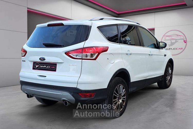 Ford Kuga 2.0 TDCi 115 ch 4x2 Titanium - <small></small> 8.490 € <small>TTC</small> - #14