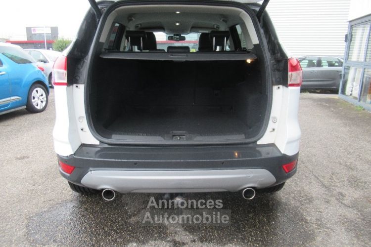 Ford Kuga 2.0 TDCi 115 FAP 4x2 Titanium - <small></small> 7.990 € <small>TTC</small> - #10